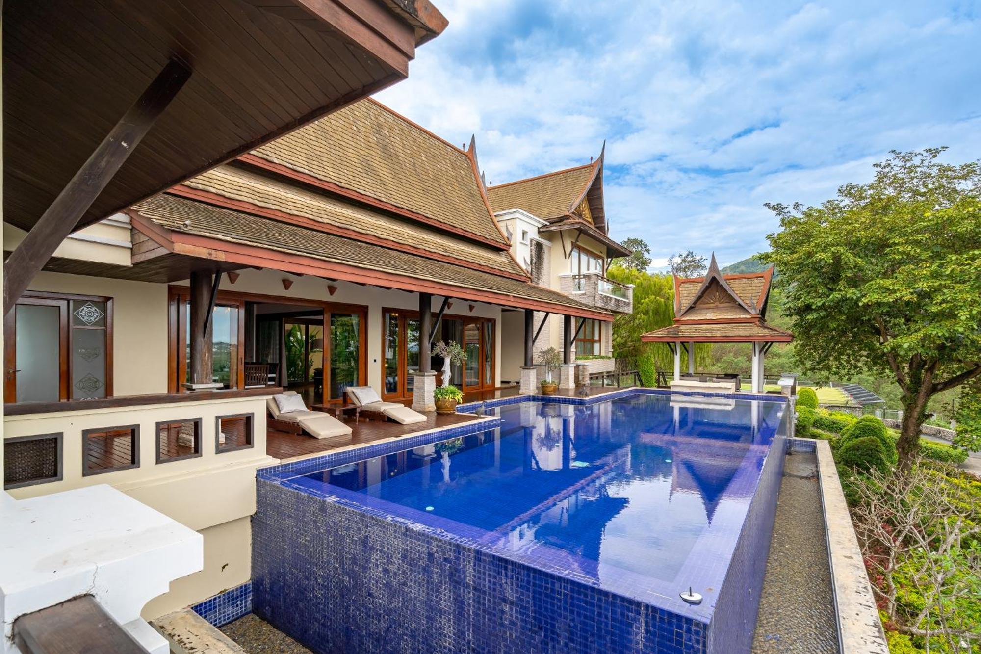 Royal Legacy Private Villa With Private Golf Course Phuket ภายนอก รูปภาพ