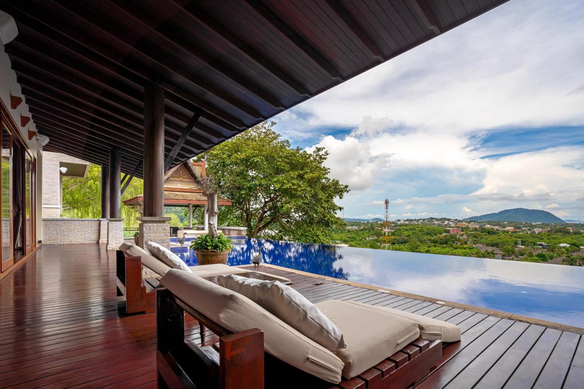 Royal Legacy Private Villa With Private Golf Course Phuket ภายนอก รูปภาพ