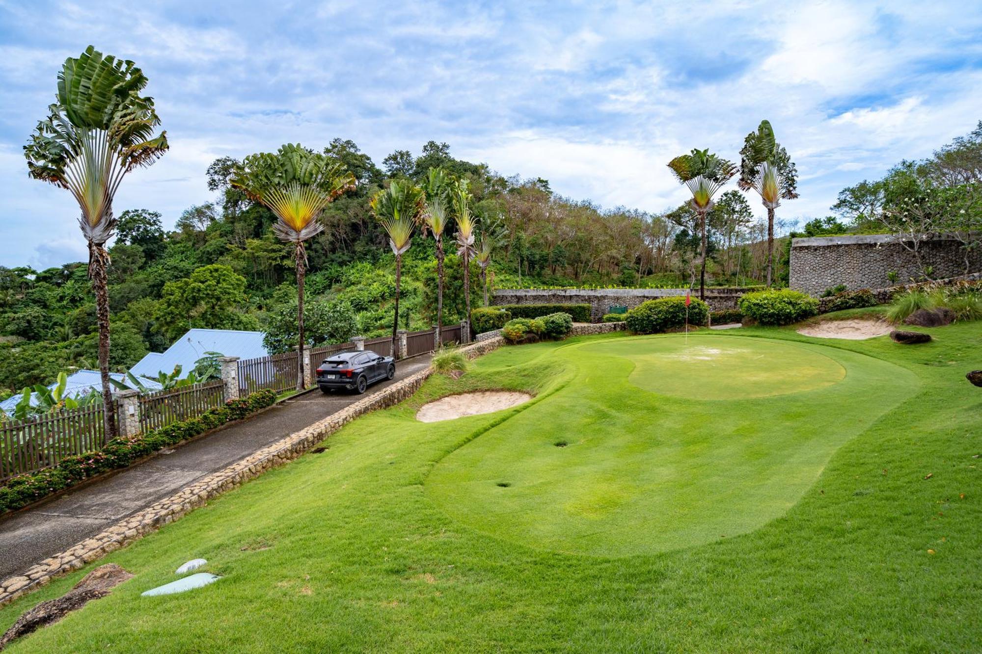 Royal Legacy Private Villa With Private Golf Course Phuket ภายนอก รูปภาพ