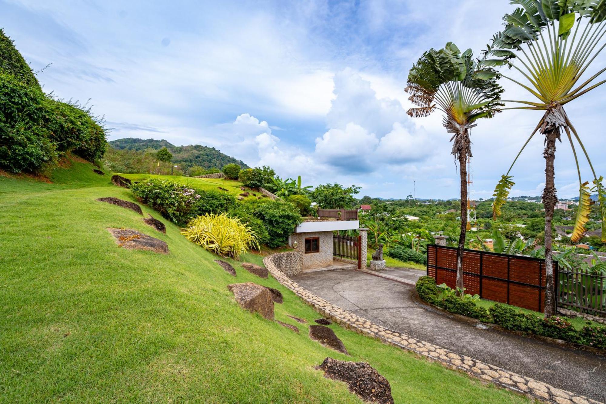 Royal Legacy Private Villa With Private Golf Course Phuket ภายนอก รูปภาพ