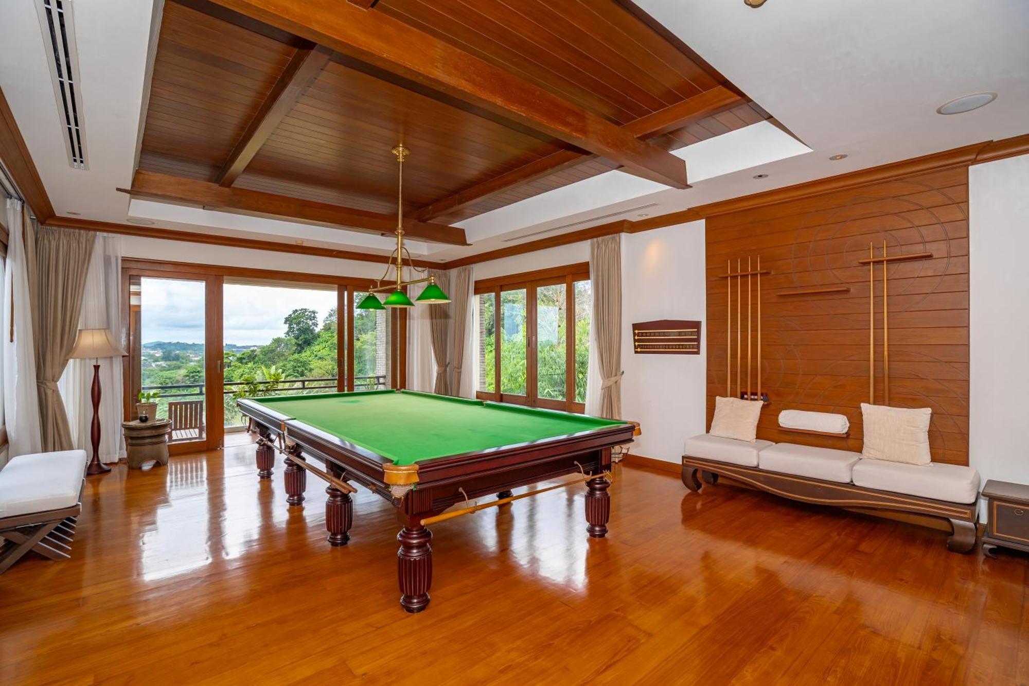Royal Legacy Private Villa With Private Golf Course Phuket ภายนอก รูปภาพ