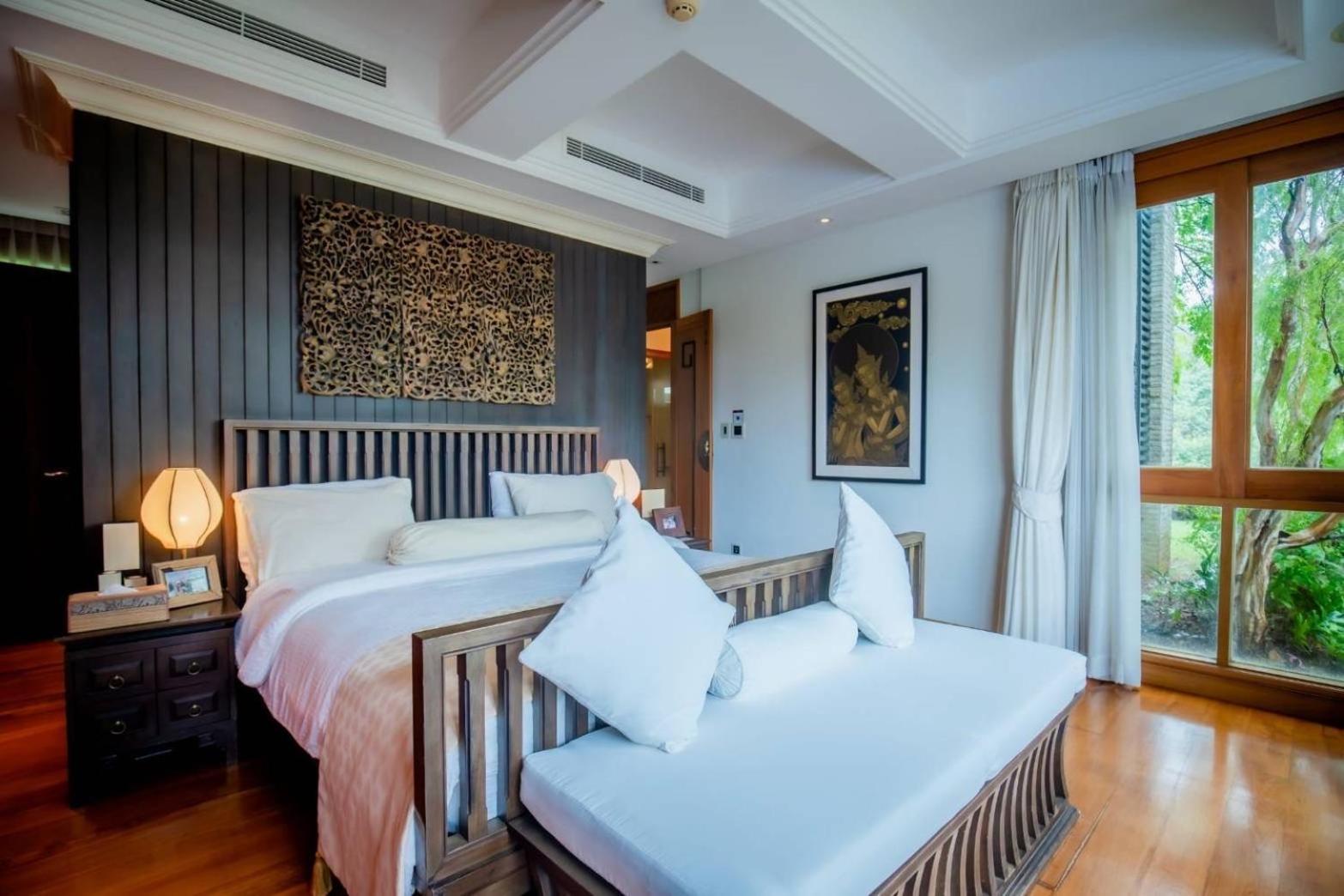 Royal Legacy Private Villa With Private Golf Course Phuket ภายนอก รูปภาพ