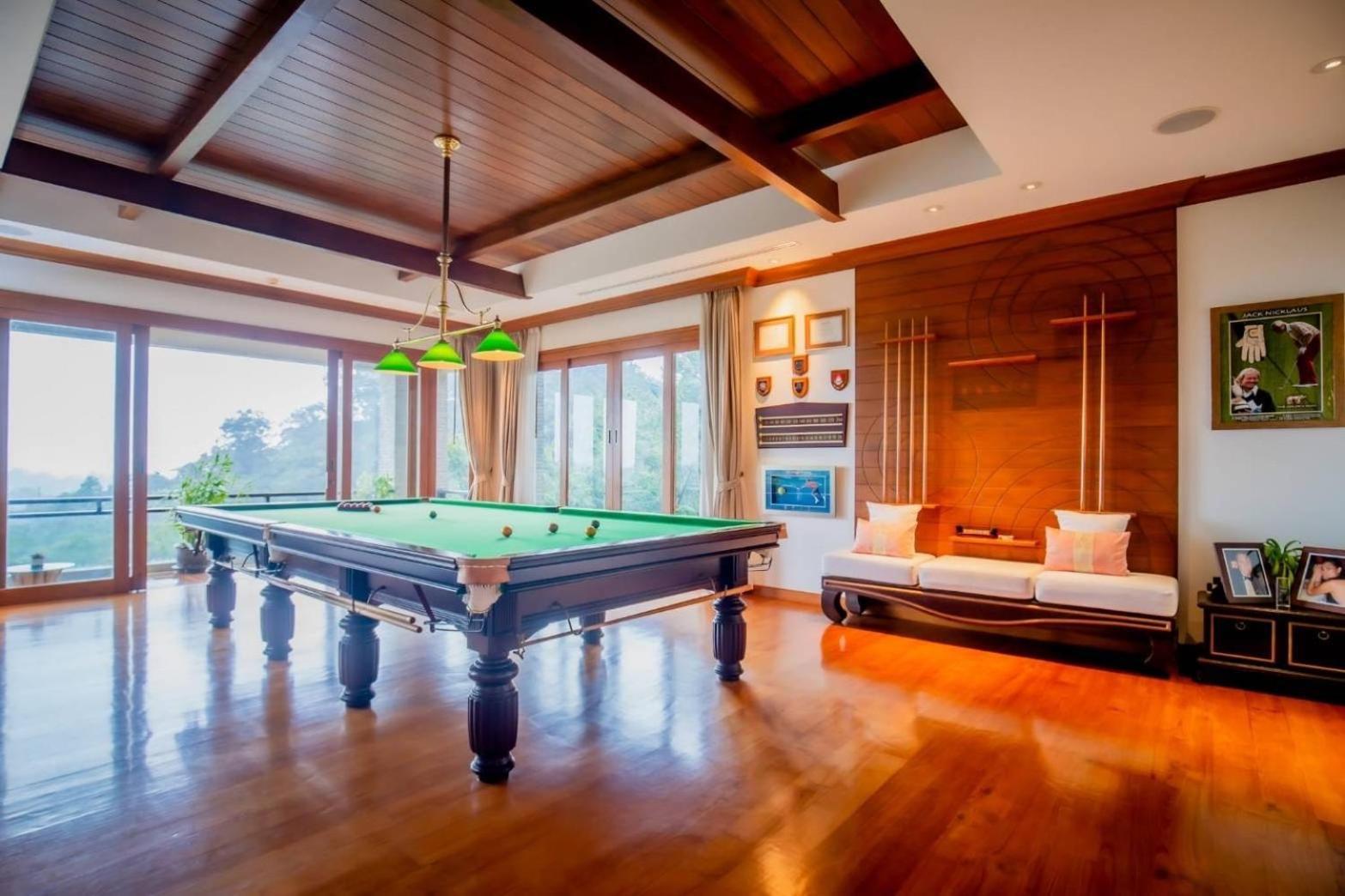 Royal Legacy Private Villa With Private Golf Course Phuket ภายนอก รูปภาพ
